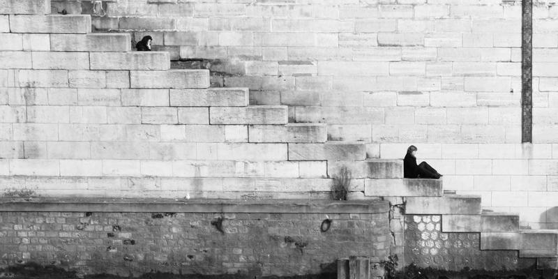 龙岩安防指南：24小时紧急开锁服务电话与收费标准详解，智能门锁如何防患于未然