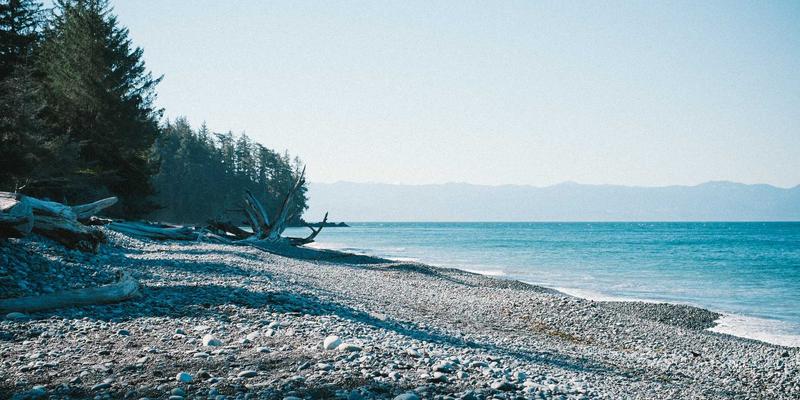 龙岩智能门锁安装后如何设置更安全？家庭安防系统联动全指南